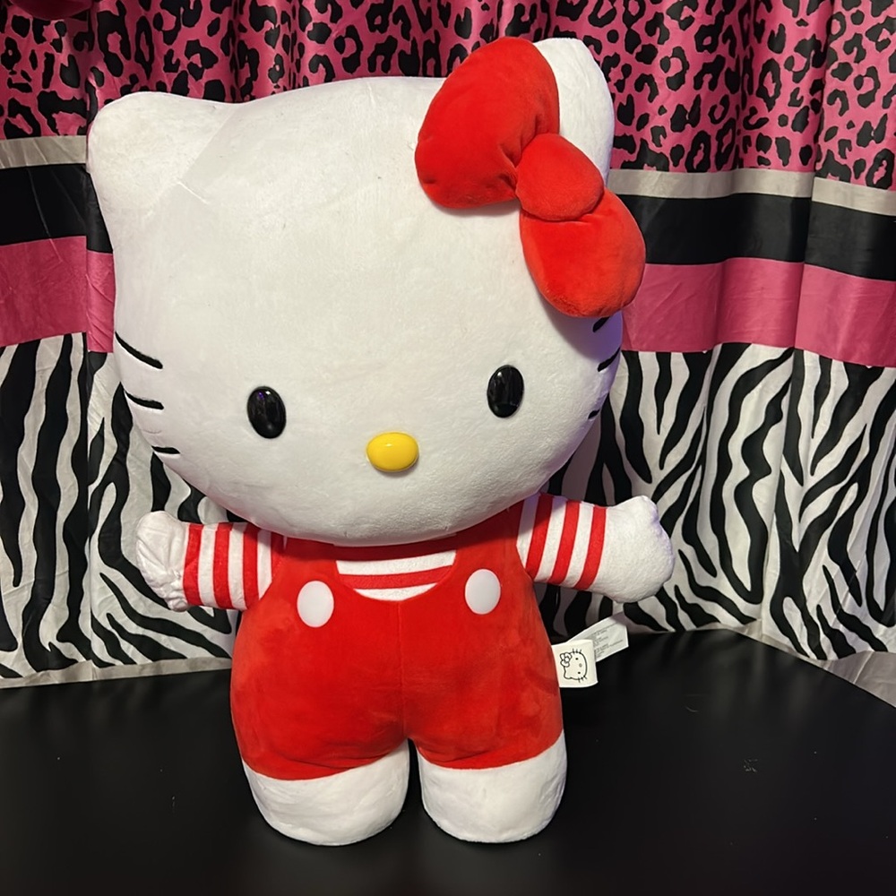 Hello kitty greeter - Picture 1 of 7